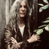 Η Patti Smith γιορτάζει 50 χρόνια στη δισκογραφία σε εορταστική συναυλία