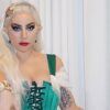 H Lady Gaga διασκευάζει το “Santa Claus Is Comin’ to Town”